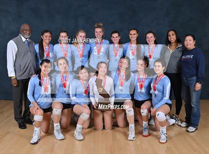 Thumbnail 1 in Hillsdale (CIF State D1 Awards) photogallery.