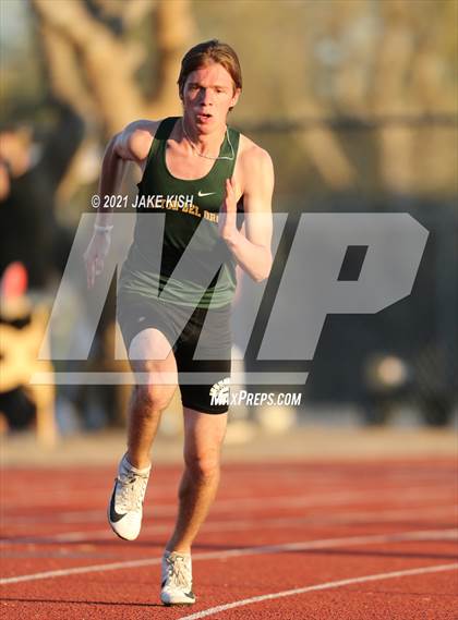 Thumbnail 2 in Nighthawk Invitational Day 1 Prelims photogallery.