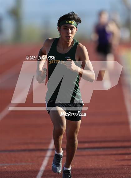 Thumbnail 3 in Nighthawk Invitational Day 1 Prelims photogallery.