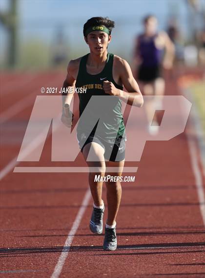 Thumbnail 2 in Nighthawk Invitational Day 1 Prelims photogallery.