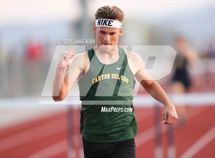 Thumbnail 2 in Nighthawk Invitational Day 1 Prelims photogallery.