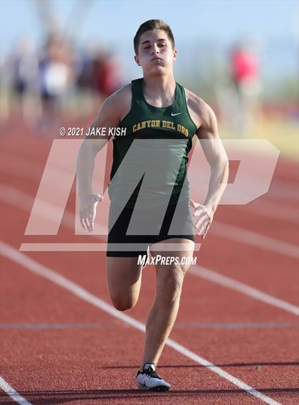 Thumbnail 3 in Nighthawk Invitational Day 1 Prelims photogallery.