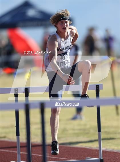 Thumbnail 2 in Nighthawk Invitational Day 1 Prelims photogallery.