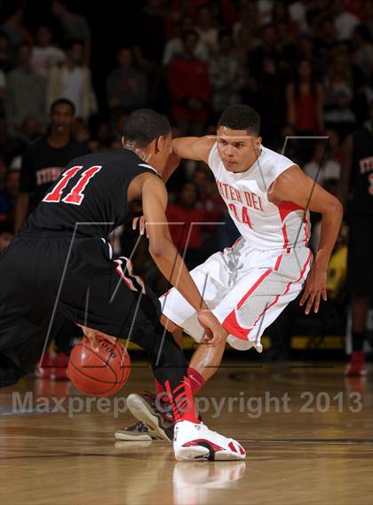 Thumbnail 1 in Mater Dei vs. Etiwanda (CIF SS D1AA Final) photogallery.