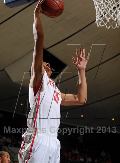 Thumbnail 2 in Mater Dei vs. Etiwanda (CIF SS D1AA Final) photogallery.
