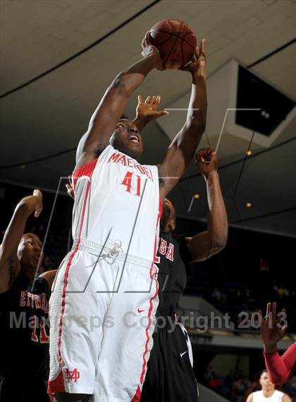Thumbnail 1 in Mater Dei vs. Etiwanda (CIF SS D1AA Final) photogallery.
