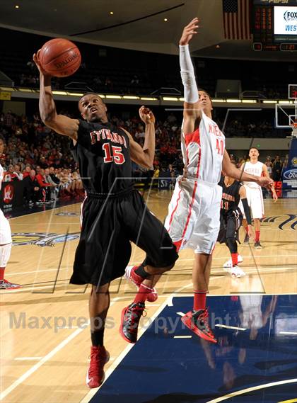 Thumbnail 2 in Mater Dei vs. Etiwanda (CIF SS D1AA Final) photogallery.