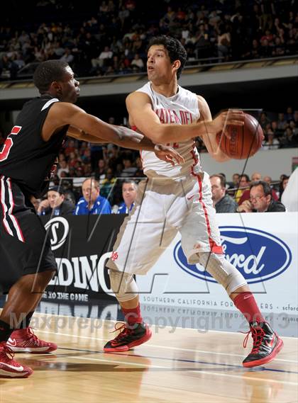 Thumbnail 2 in Mater Dei vs. Etiwanda (CIF SS D1AA Final) photogallery.