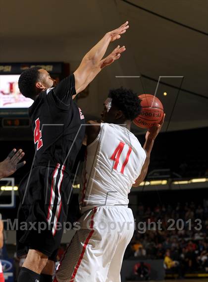 Thumbnail 1 in Mater Dei vs. Etiwanda (CIF SS D1AA Final) photogallery.