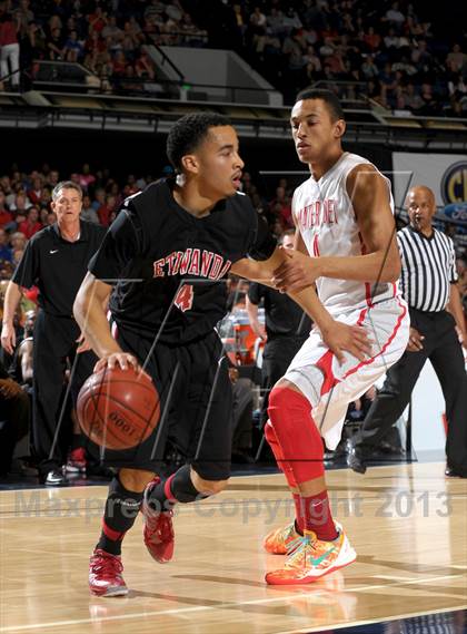 Thumbnail 1 in Mater Dei vs. Etiwanda (CIF SS D1AA Final) photogallery.