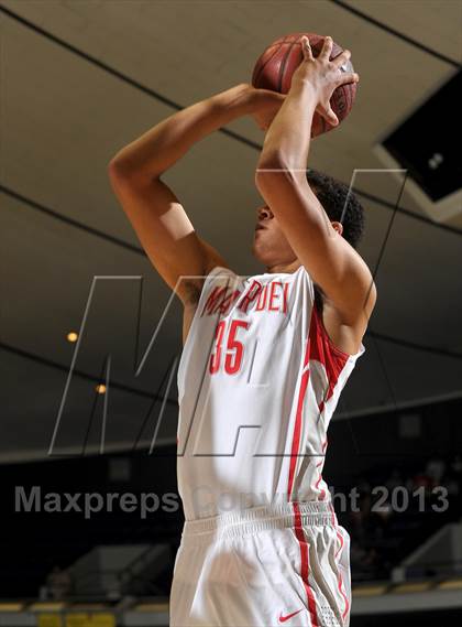 Thumbnail 3 in Mater Dei vs. Etiwanda (CIF SS D1AA Final) photogallery.