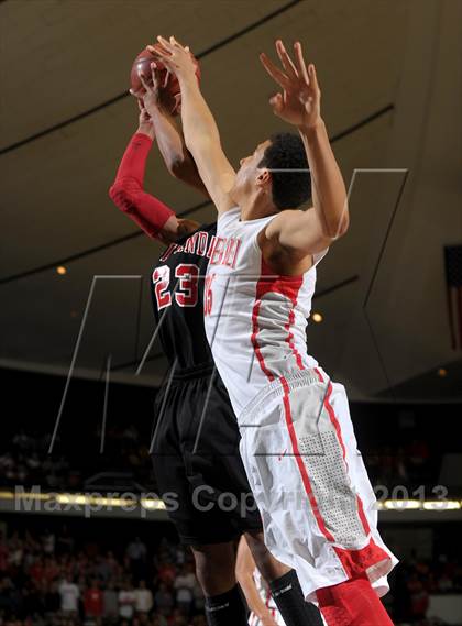 Thumbnail 3 in Mater Dei vs. Etiwanda (CIF SS D1AA Final) photogallery.