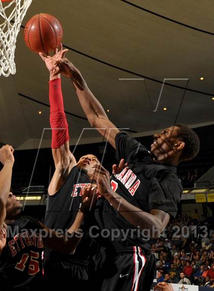 Thumbnail 1 in Mater Dei vs. Etiwanda (CIF SS D1AA Final) photogallery.