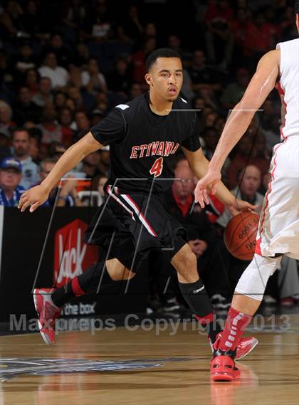 Thumbnail 3 in Mater Dei vs. Etiwanda (CIF SS D1AA Final) photogallery.