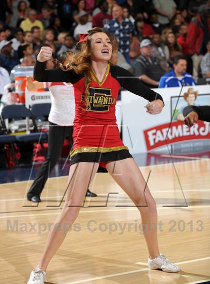 Thumbnail 1 in Mater Dei vs. Etiwanda (CIF SS D1AA Final) photogallery.