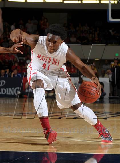 Thumbnail 1 in Mater Dei vs. Etiwanda (CIF SS D1AA Final) photogallery.