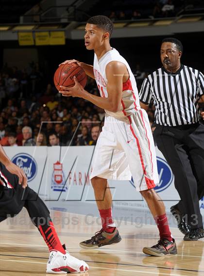 Thumbnail 3 in Mater Dei vs. Etiwanda (CIF SS D1AA Final) photogallery.