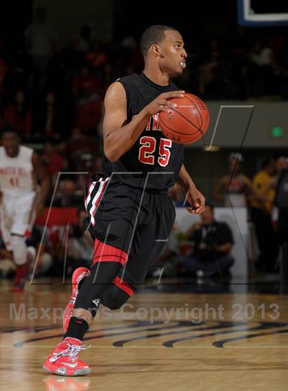 Thumbnail 2 in Mater Dei vs. Etiwanda (CIF SS D1AA Final) photogallery.