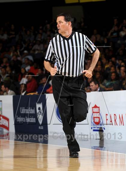 Thumbnail 3 in Mater Dei vs. Etiwanda (CIF SS D1AA Final) photogallery.
