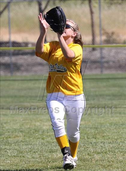 Thumbnail 3 in Livermore vs Castro Valley (Livermore Stampede) photogallery.