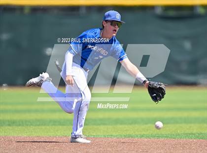 Thumbnail 2 in Broomfield vs. Cherokee Trail (CHSAA 5A State 1st Round) photogallery.