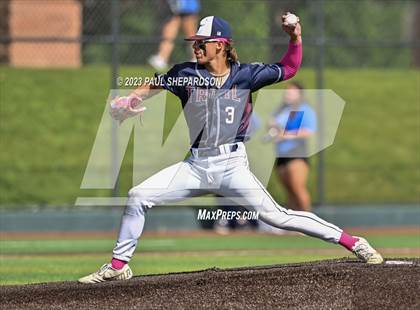 Thumbnail 3 in Broomfield vs. Cherokee Trail (CHSAA 5A State 1st Round) photogallery.