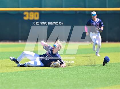Thumbnail 2 in Broomfield vs. Cherokee Trail (CHSAA 5A State 1st Round) photogallery.