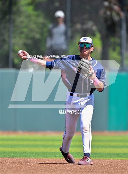 Thumbnail 2 in Broomfield vs. Cherokee Trail (CHSAA 5A State 1st Round) photogallery.