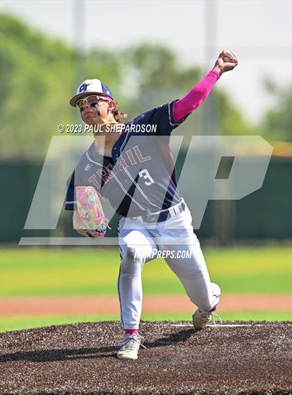 Thumbnail 2 in Broomfield vs. Cherokee Trail (CHSAA 5A State 1st Round) photogallery.