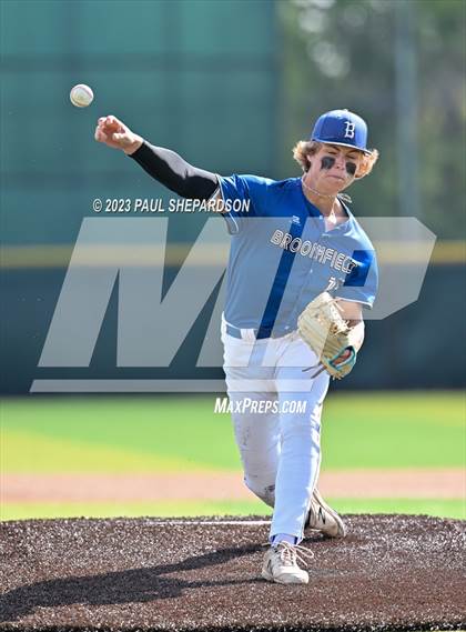 Thumbnail 1 in Broomfield vs. Cherokee Trail (CHSAA 5A State 1st Round) photogallery.