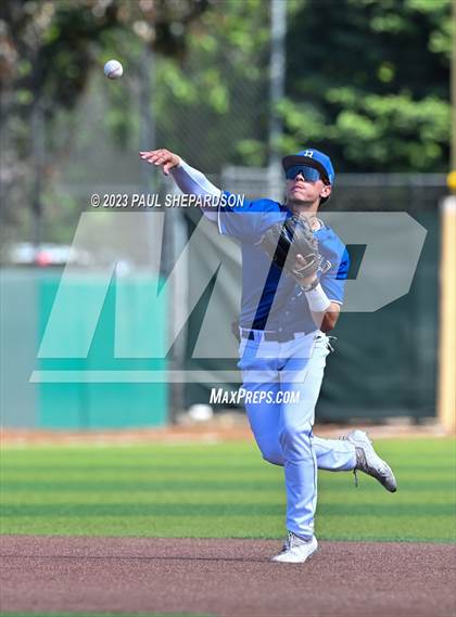 Thumbnail 3 in Broomfield vs. Cherokee Trail (CHSAA 5A State 1st Round) photogallery.