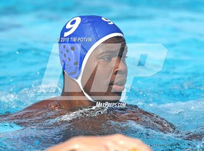 Thumbnail 2 in Valley View vs Palisades (CIF D3 LACS Regional) photogallery.