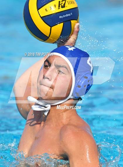 Thumbnail 3 in Valley View vs Palisades (CIF D3 LACS Regional) photogallery.