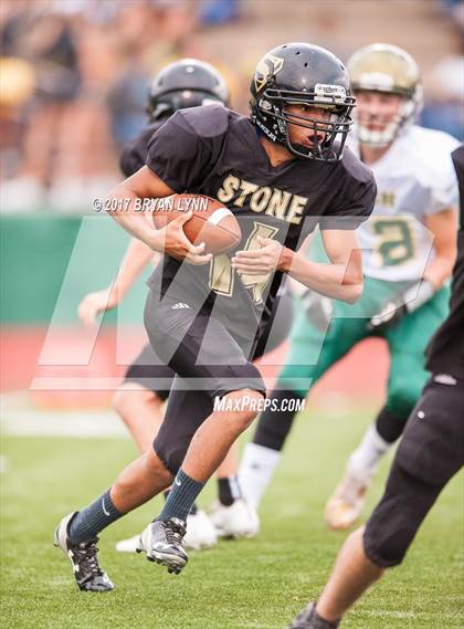 Thumbnail 1 in Knoxville Catholic vs Stone Memorial photogallery.