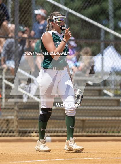 Thumbnail 2 in Carle Place vs. Seaford (NYSPHSAA Section VIII Class B Final Game 1) photogallery.
