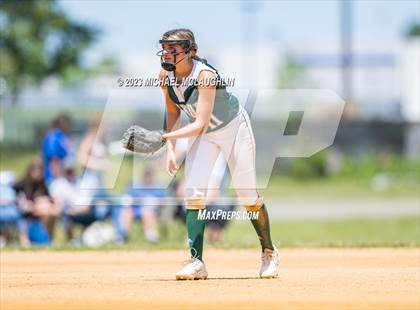 Thumbnail 2 in Carle Place vs. Seaford (NYSPHSAA Section VIII Class B Final Game 1) photogallery.