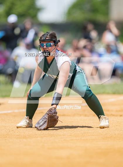 Thumbnail 1 in Carle Place vs. Seaford (NYSPHSAA Section VIII Class B Final Game 1) photogallery.