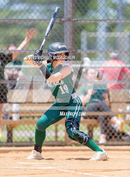 Thumbnail 1 in Carle Place vs. Seaford (NYSPHSAA Section VIII Class B Final Game 1) photogallery.