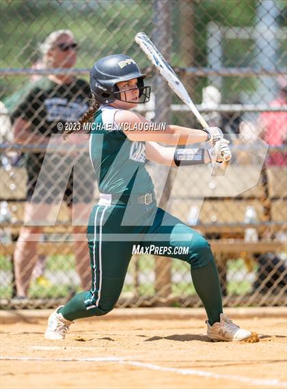 Thumbnail 2 in Carle Place vs. Seaford (NYSPHSAA Section VIII Class B Final Game 1) photogallery.