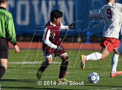 Thumbnail 1 in Jamesville-DeWitt vs. East Hampton (NYSPHSAA Class A Semifinal) photogallery.