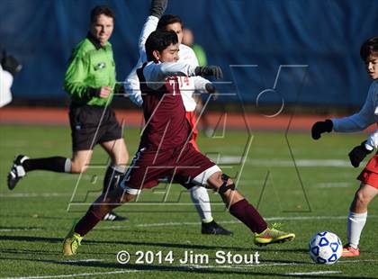 Thumbnail 2 in Jamesville-DeWitt vs. East Hampton (NYSPHSAA Class A Semifinal) photogallery.