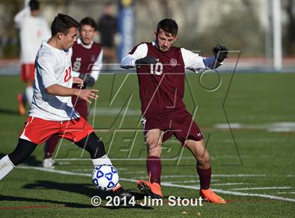 Thumbnail 1 in Jamesville-DeWitt vs. East Hampton (NYSPHSAA Class A Semifinal) photogallery.