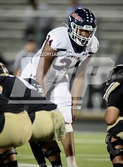 Thumbnail 1 in Ryan vs Fossil Ridge photogallery.