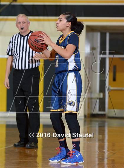 Thumbnail 2 in Inderkum @ Rio Linda photogallery.