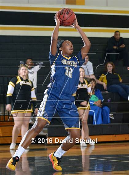 Thumbnail 2 in Inderkum @ Rio Linda photogallery.