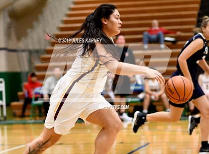 Thumbnail 2 in Dimond vs Foothill (Gator Winter Classic) photogallery.