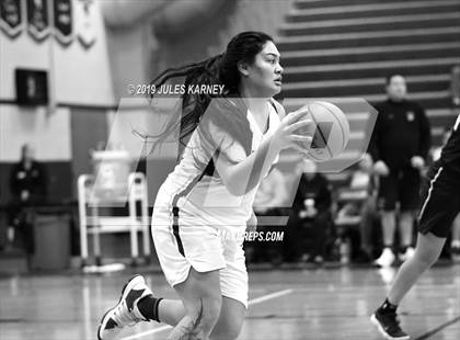 Thumbnail 1 in Dimond vs Foothill (Gator Winter Classic) photogallery.
