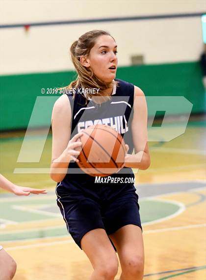 Thumbnail 3 in Dimond vs Foothill (Gator Winter Classic) photogallery.