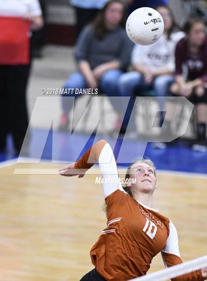 Thumbnail 3 in Mead vs. Berthoud (CHSAA 4A Playoff) photogallery.