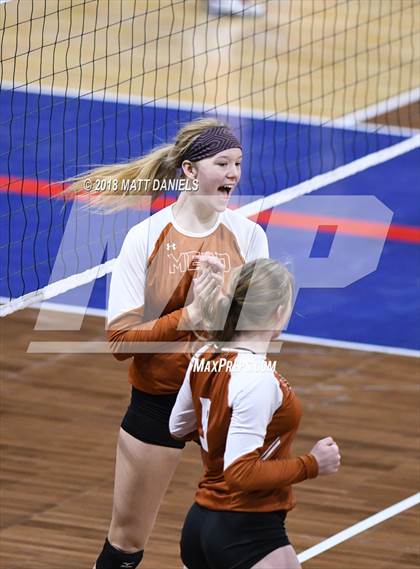 Thumbnail 1 in Mead vs. Berthoud (CHSAA 4A Playoff) photogallery.